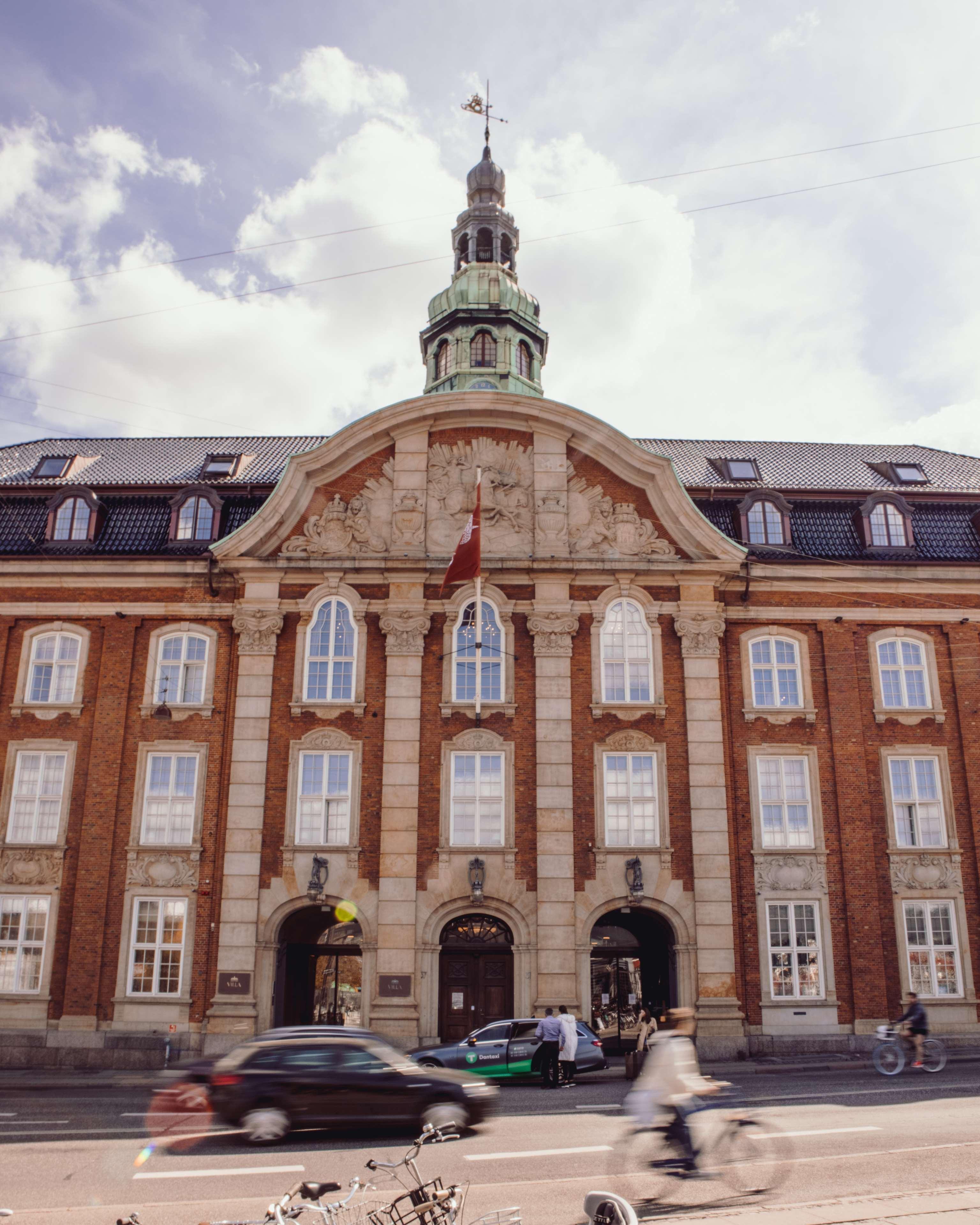 Villa Копенгаген Екстер'єр фото The main building of the University of Copenhagen